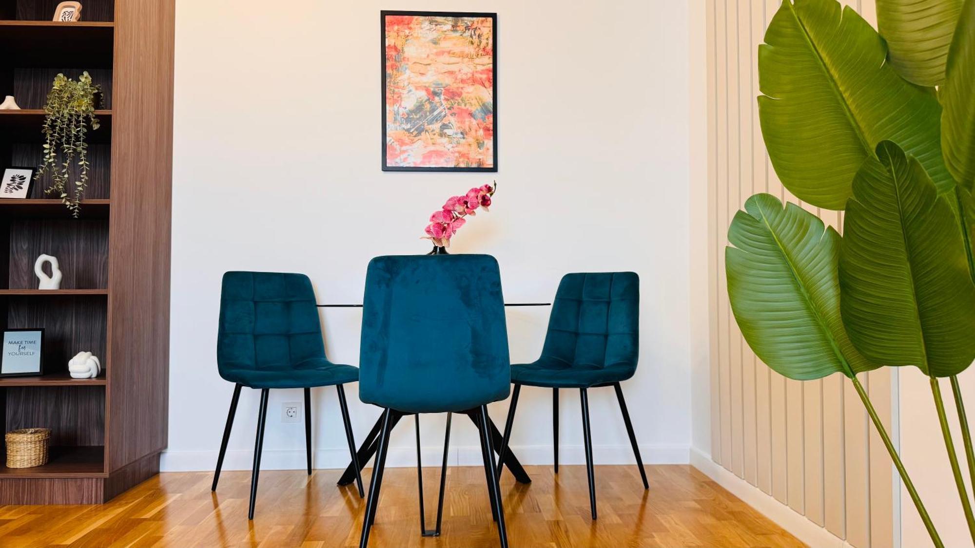 Apartament Ultimate Living Experience - Modern & Free Parking Near Romexpo *