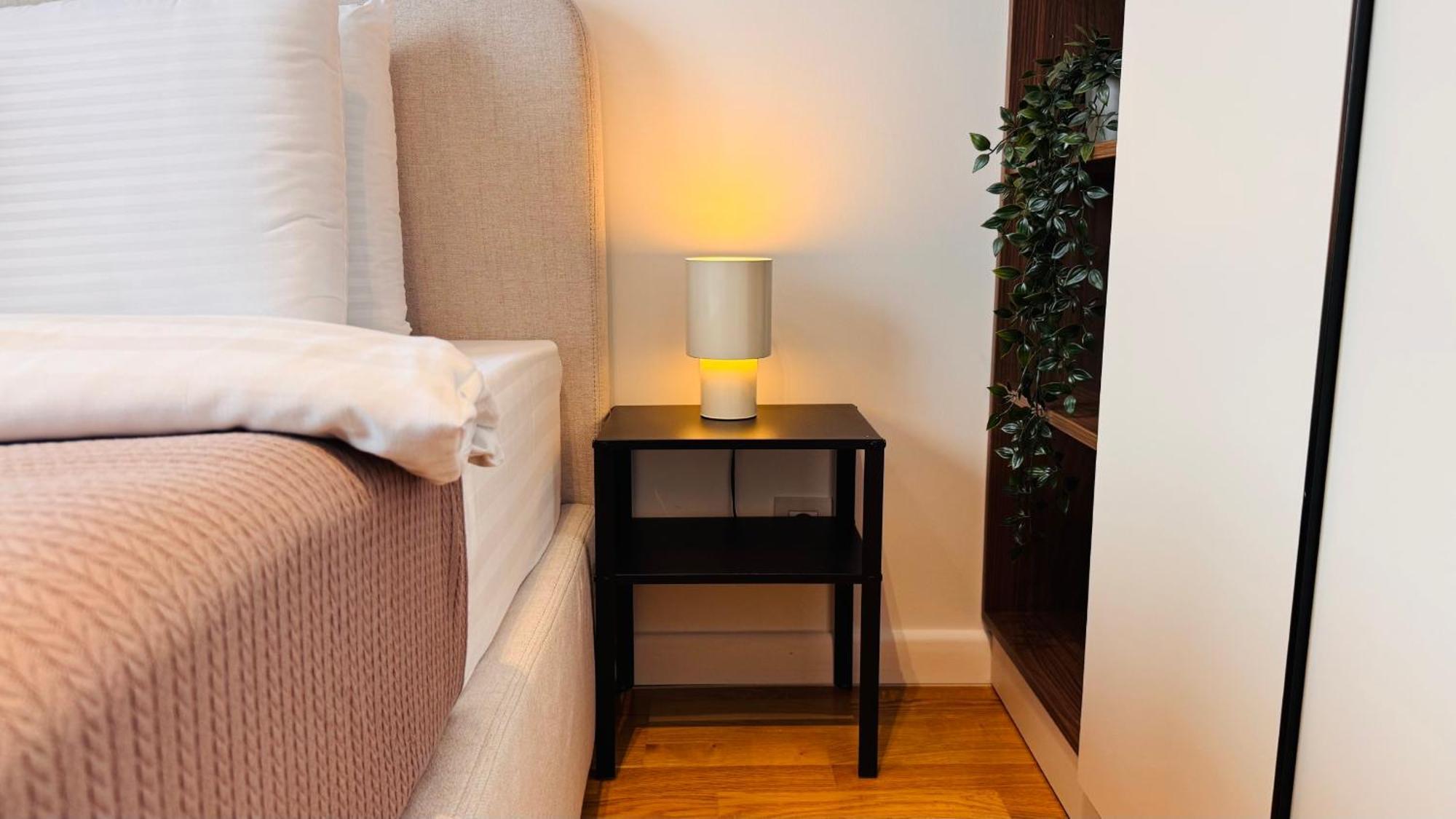 Apartament Ultimate Living Experience - Modern & Free Parking Near Romexpo Bucureşti